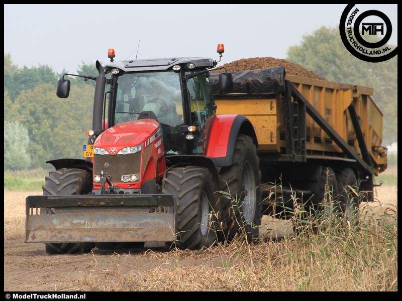 Aardappels Rooien 27sept2014 Aardappels Rooien 27sept2014