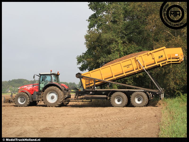 Aardappels Rooien 27sept2014 Aardappels Rooien 27sept2014