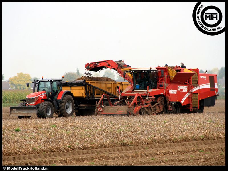 Aardappels Rooien 27sept2014 Aardappels Rooien 27sept2014