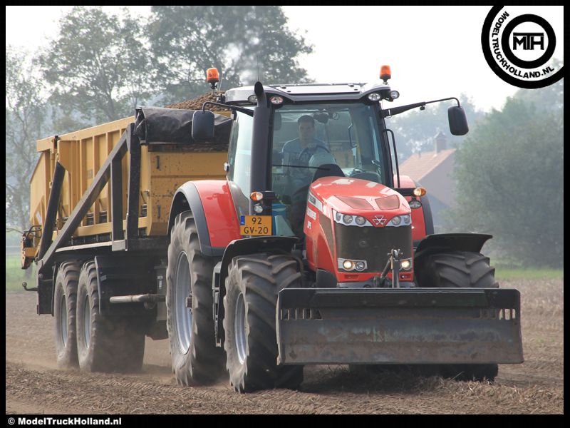 Aardappels Rooien 27sept2014 Aardappels Rooien 27sept2014