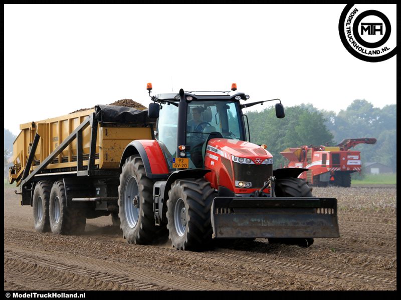 Aardappels Rooien 27sept2014 Aardappels Rooien 27sept2014