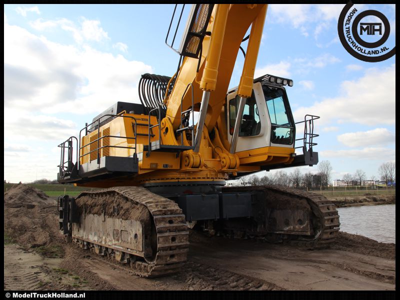 Aanleg Maximakanaal Aanleg Maximakanaal