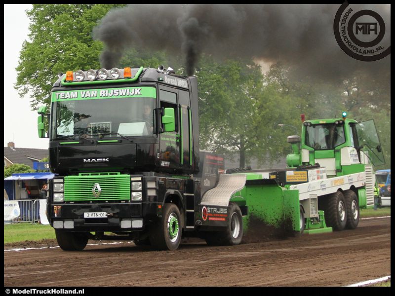 Truckpulling Maasdonk 2013 Truckpulling Maasdonk 2013